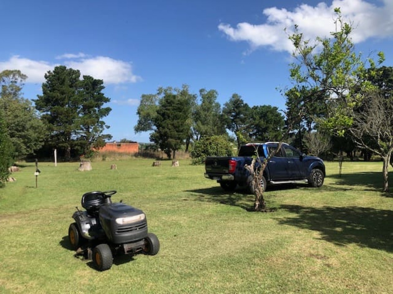 Amplia quinta con pileta, cancha de futbol y sector de sembrado Batan