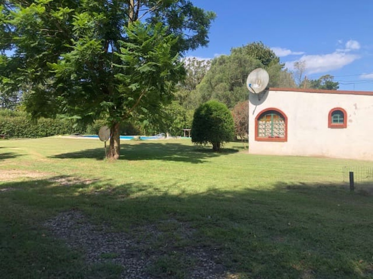 Amplia quinta con pileta, cancha de futbol y sector de sembrado Batan