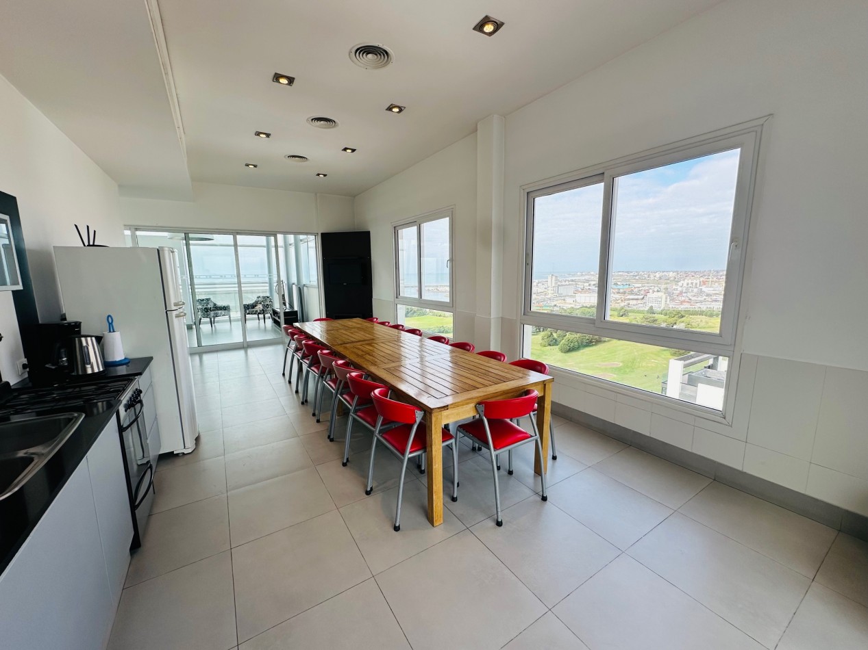 Alquiler Departamento con amenities y vista al mar