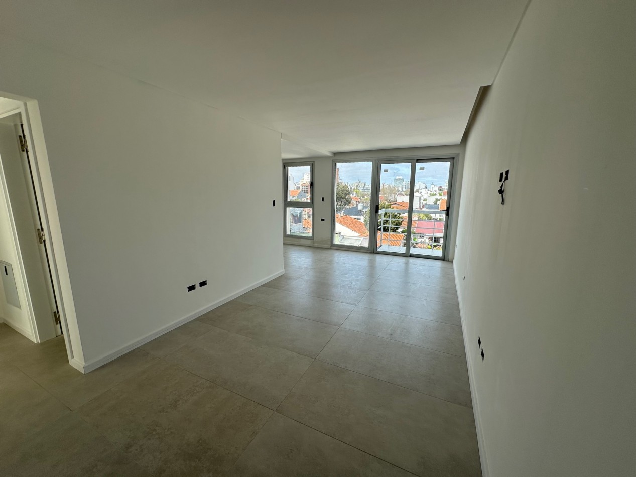 Departamento 2 ambientes a estrenar solo a metros del mar barrio La Perla