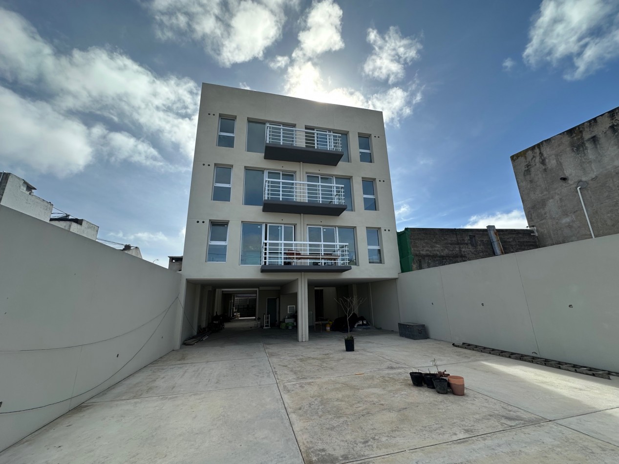 Departamento 2 ambientes a estrenar solo a metros del mar barrio La Perla