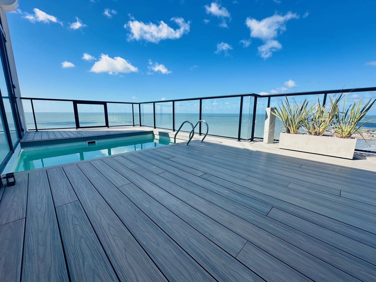 Departamento de categoria con amenities frente al mar Playa Varese