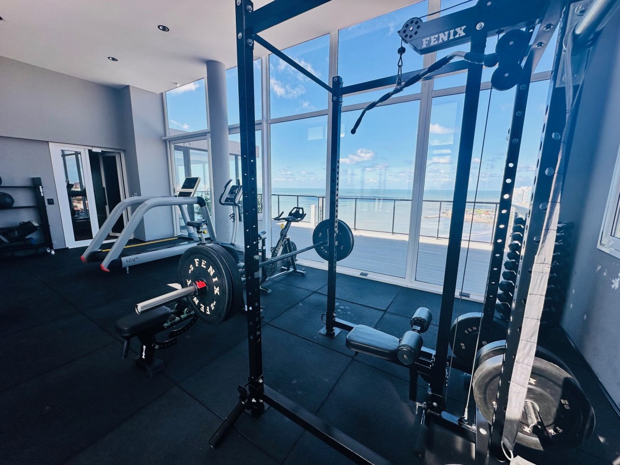 Departamento de categoria con amenities frente al mar Playa Varese