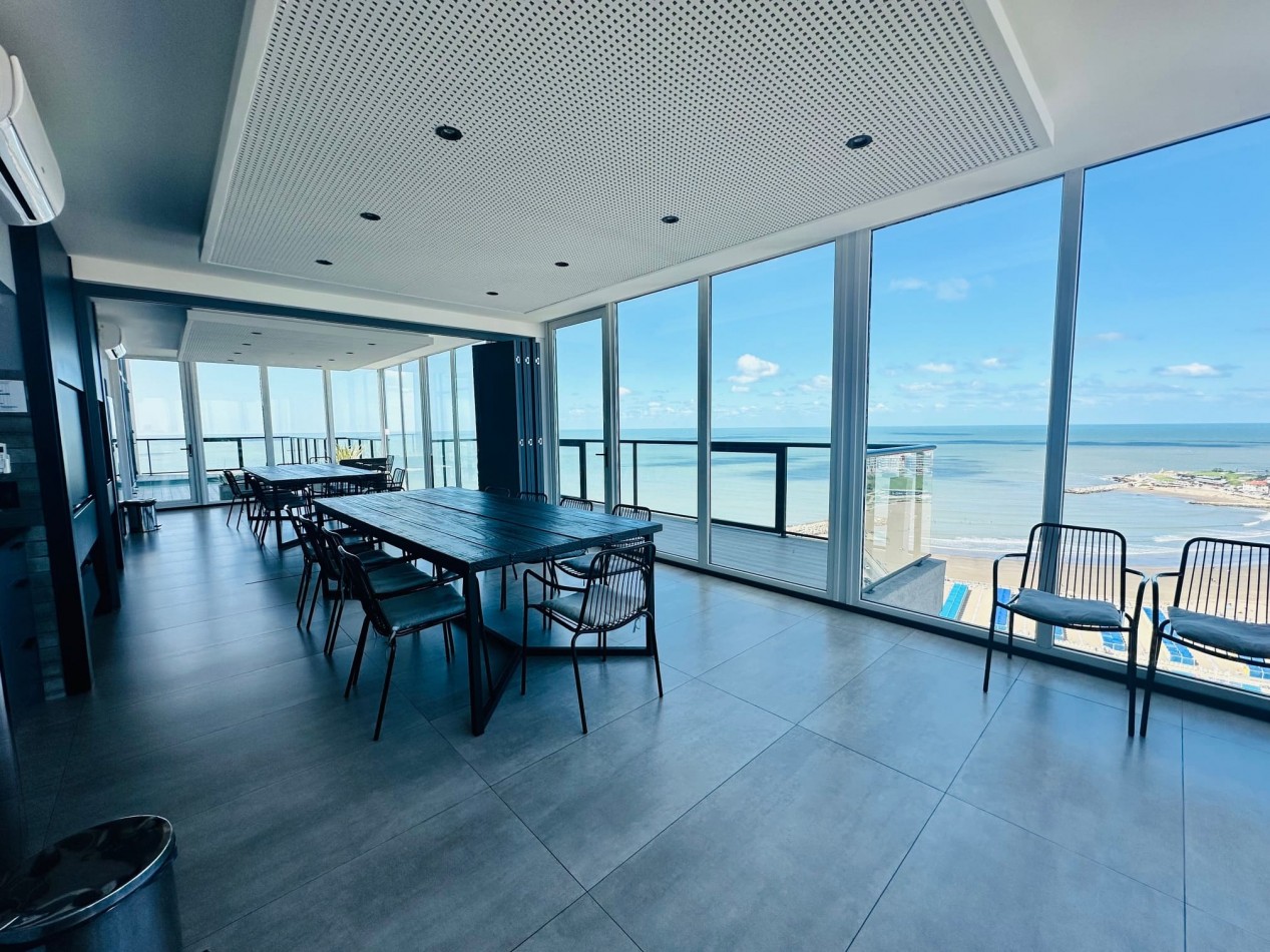 Departamento de categoria con amenities frente al mar Playa Varese