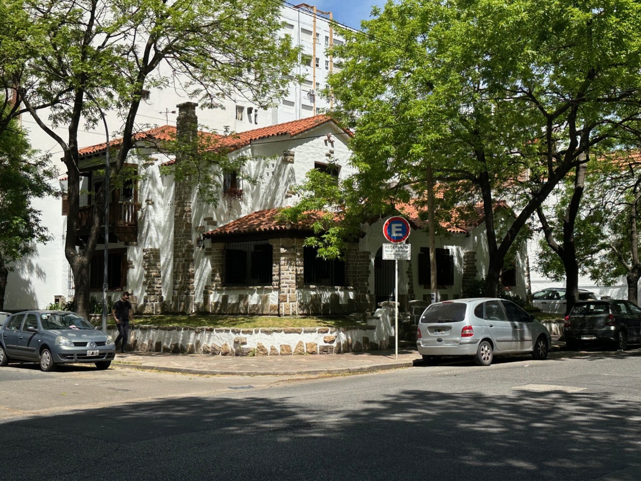 Importante Lote apto desarrollo propiedad horizontal