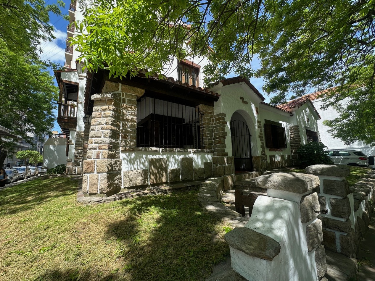 Importante Lote apto desarrollo propiedad horizontal