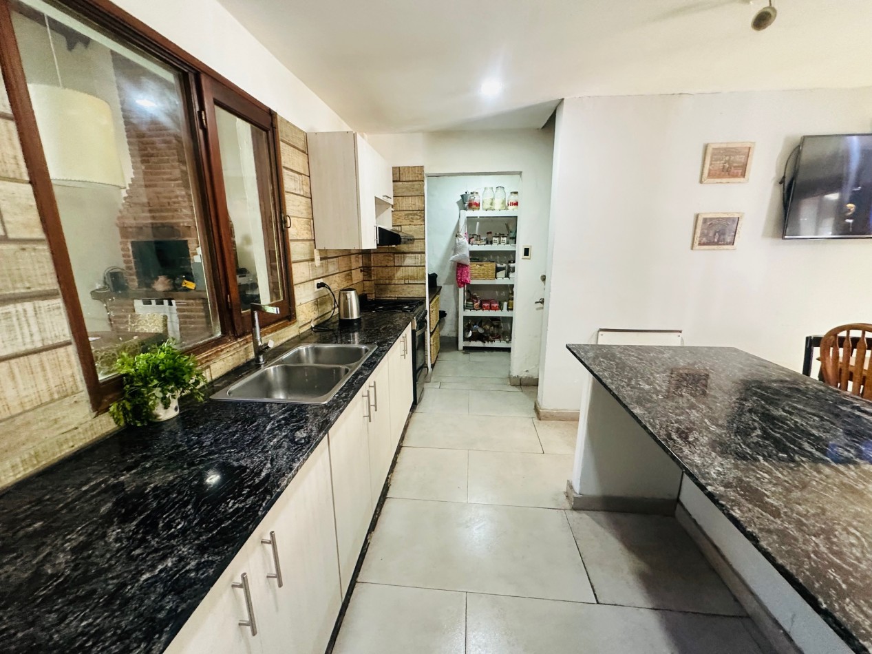 Amplia Casa 4 ambientes con piscina Bosque Peralta Ramos