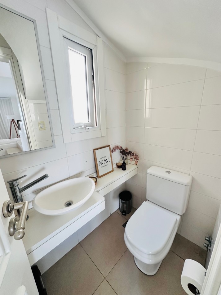 Piso en duplex con quincho, solarium y jacuzzi privado Playa Varese