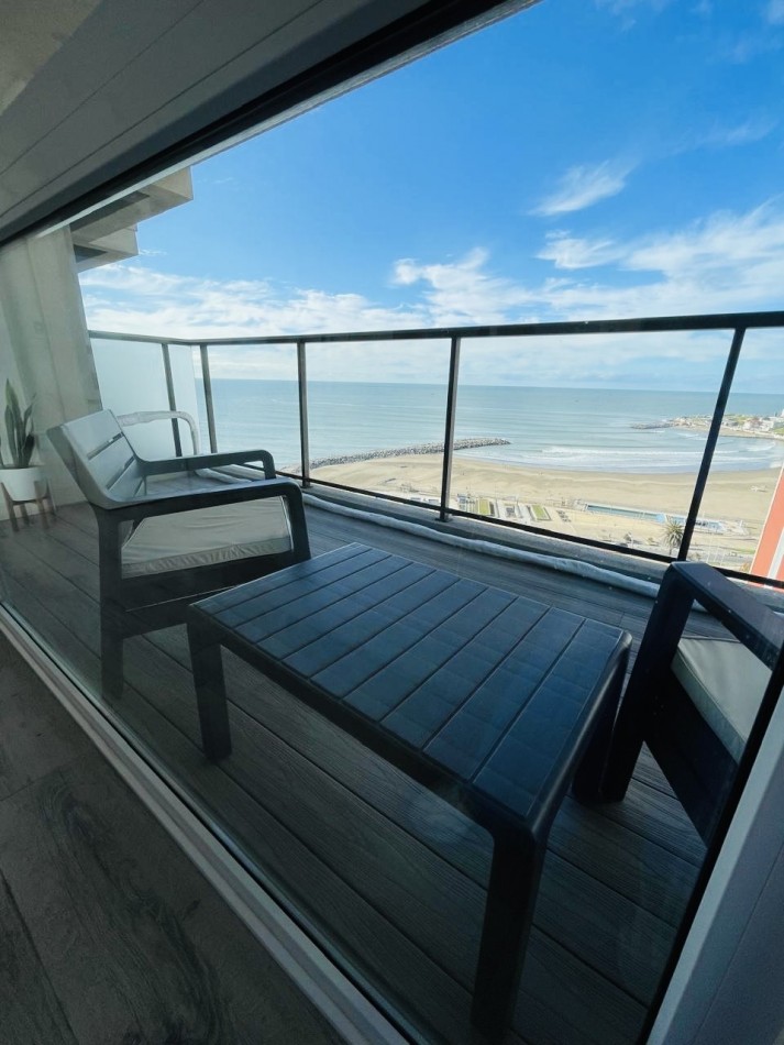 Departamento de categoria con amenities frente al mar Playa Varese