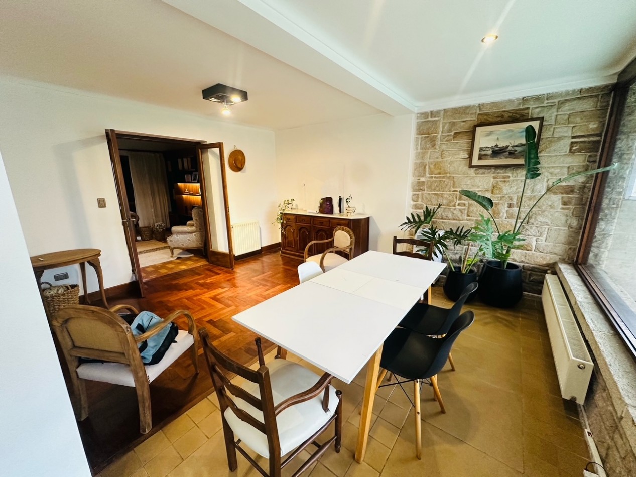 Amplia Casa con 4 dormitorios y piscina Playa Grande