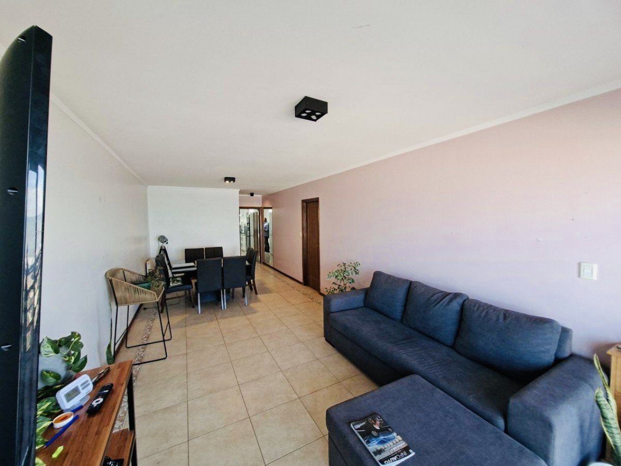 Departamento 3 Ambientes con dependencia, cochera y baulera frente al mar Playa Grande