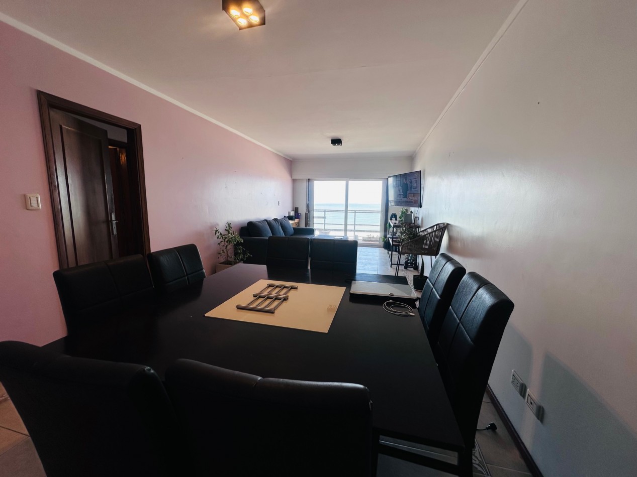 Departamento 3 Ambientes con dependencia, cochera y baulera frente al mar Playa Grande