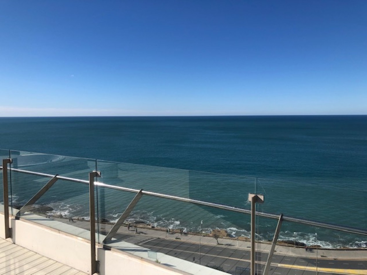 Semipiso 3 ambientes con vista al mar Playa Chica