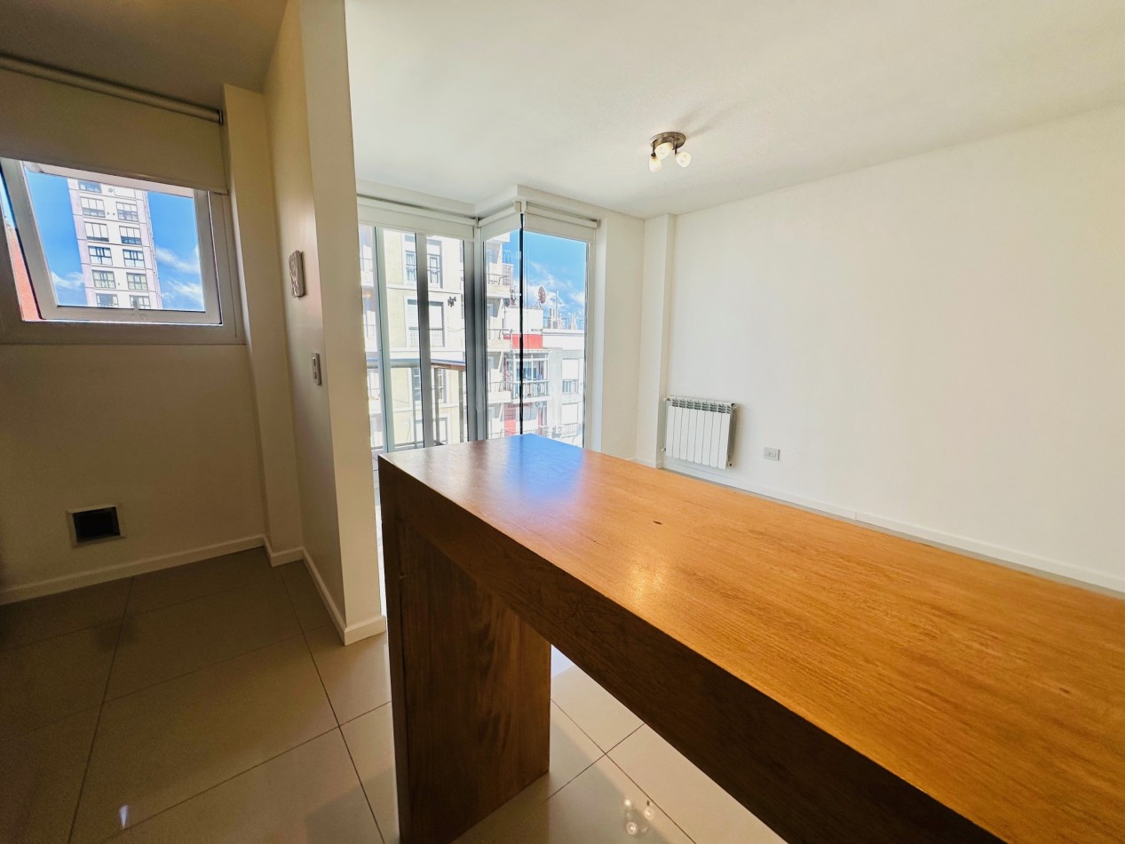 Semipiso moderno 2 ambientes con cochera y amenities