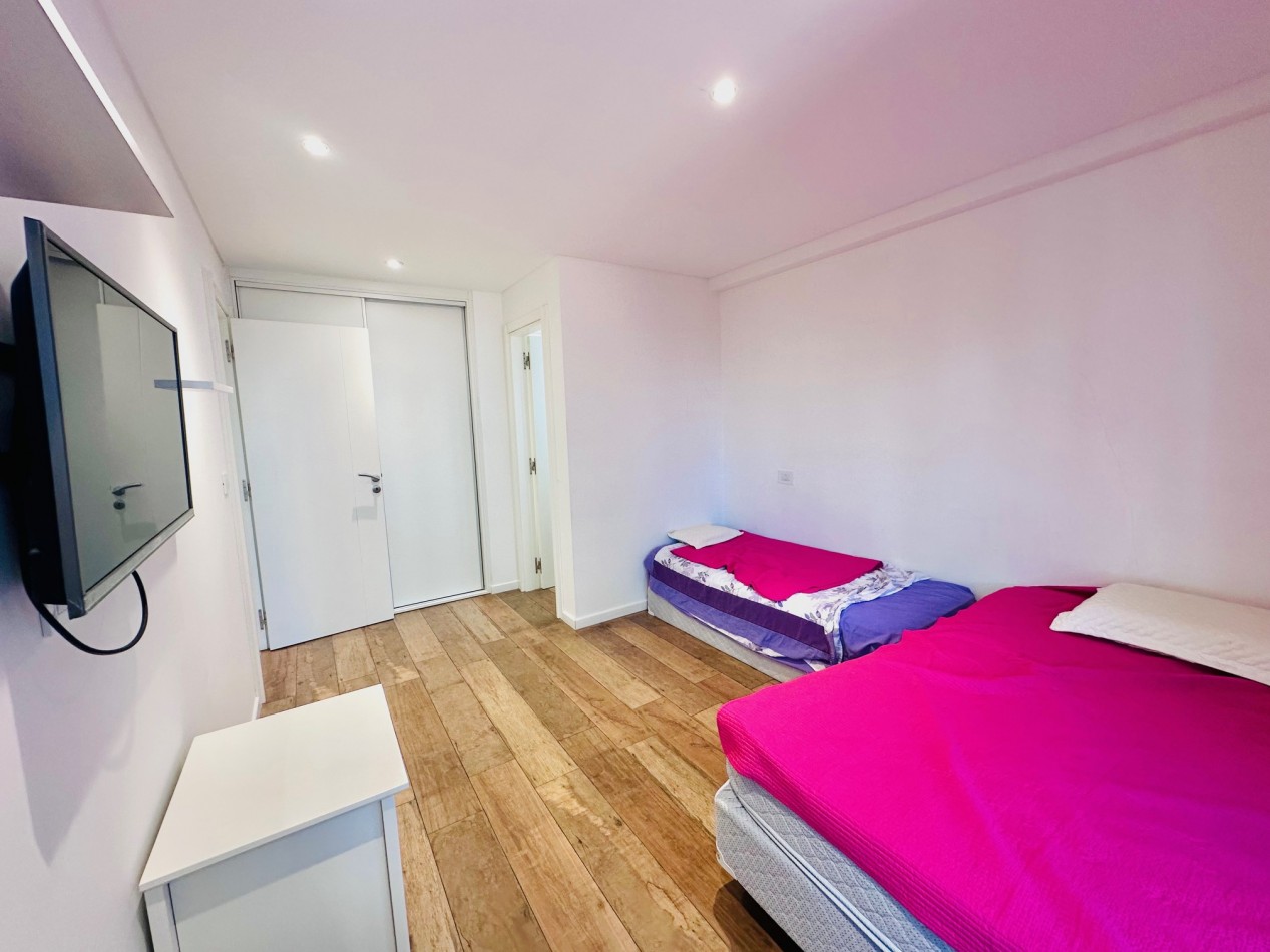 Departamento moderno 3 ambientes, 2 cocheras y amenities frente al mar