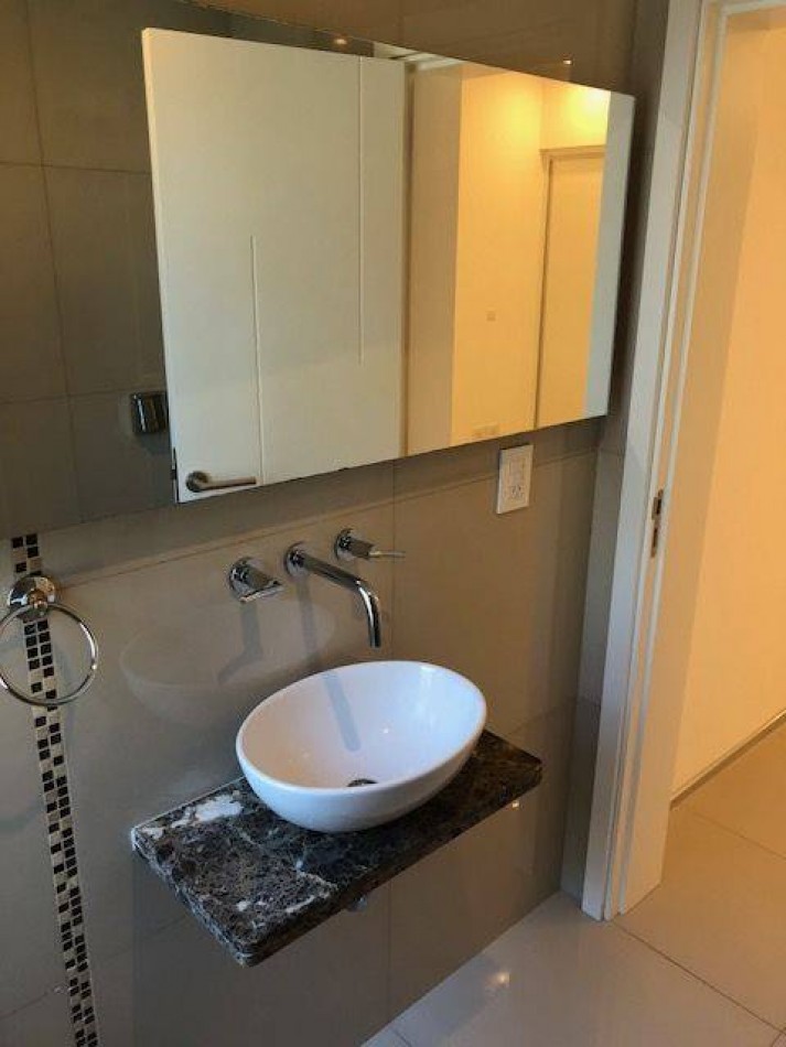 Semipiso 3 ambientes con vista al mar Playa Chica