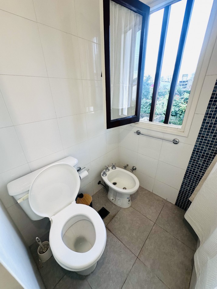 Alquiler Duplex 3 dormitorios con garage San Carlos