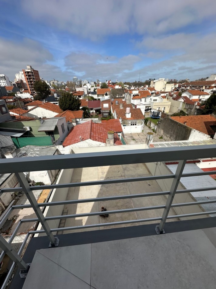 Departamento 2 ambientes a estrenar solo a metros del mar barrio La Perla