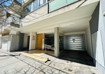 Alquiler Semipiso 3 ambientes con cochera y baulera Chauvin