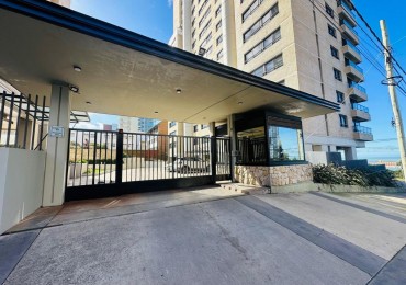 Semipiso 4 Ambientes en Edificio Torre con Amenities Playa Grande